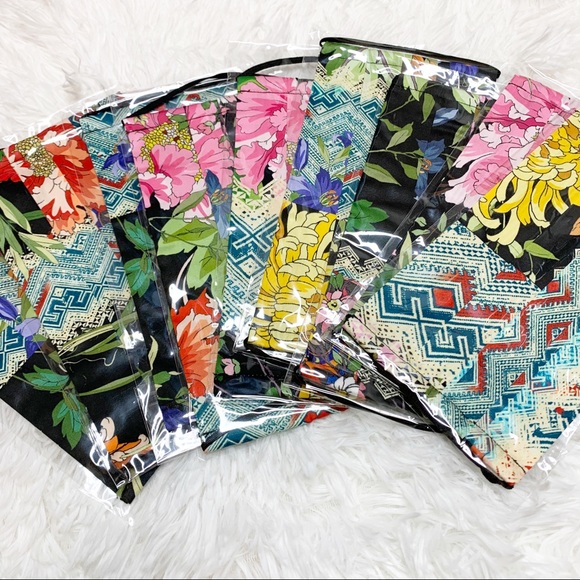 JOHNNY WAS SIGNATURE PRINT Face Mask NEW - Picture 4 of 7